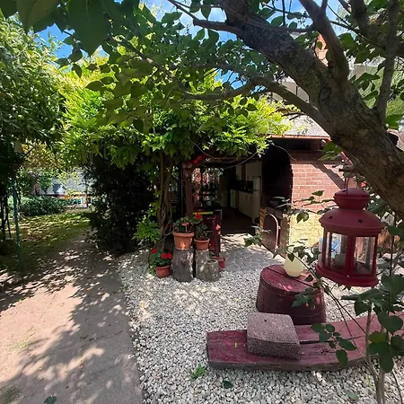 Πανσιόν Casa Rustic